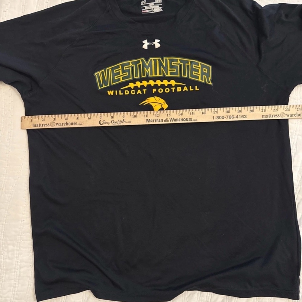 West Virginia Mountaineer’s  Size Large Under Armour  T-Shirt Tee - Picture 6 of 7
